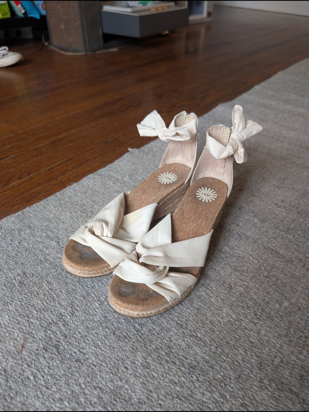 UGG Natural Linen Ankle Tie Espadrille Wedge Sandals Size 8.5